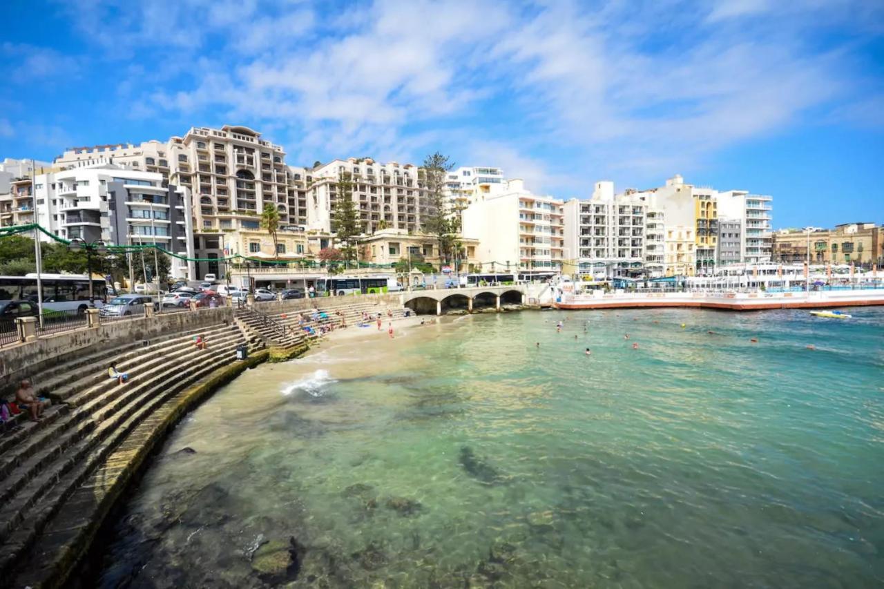 Modern 3 Bedroom & 3 Bathroom Apartment - Near Balluta Bay Saint Julian's Eksteriør billede
